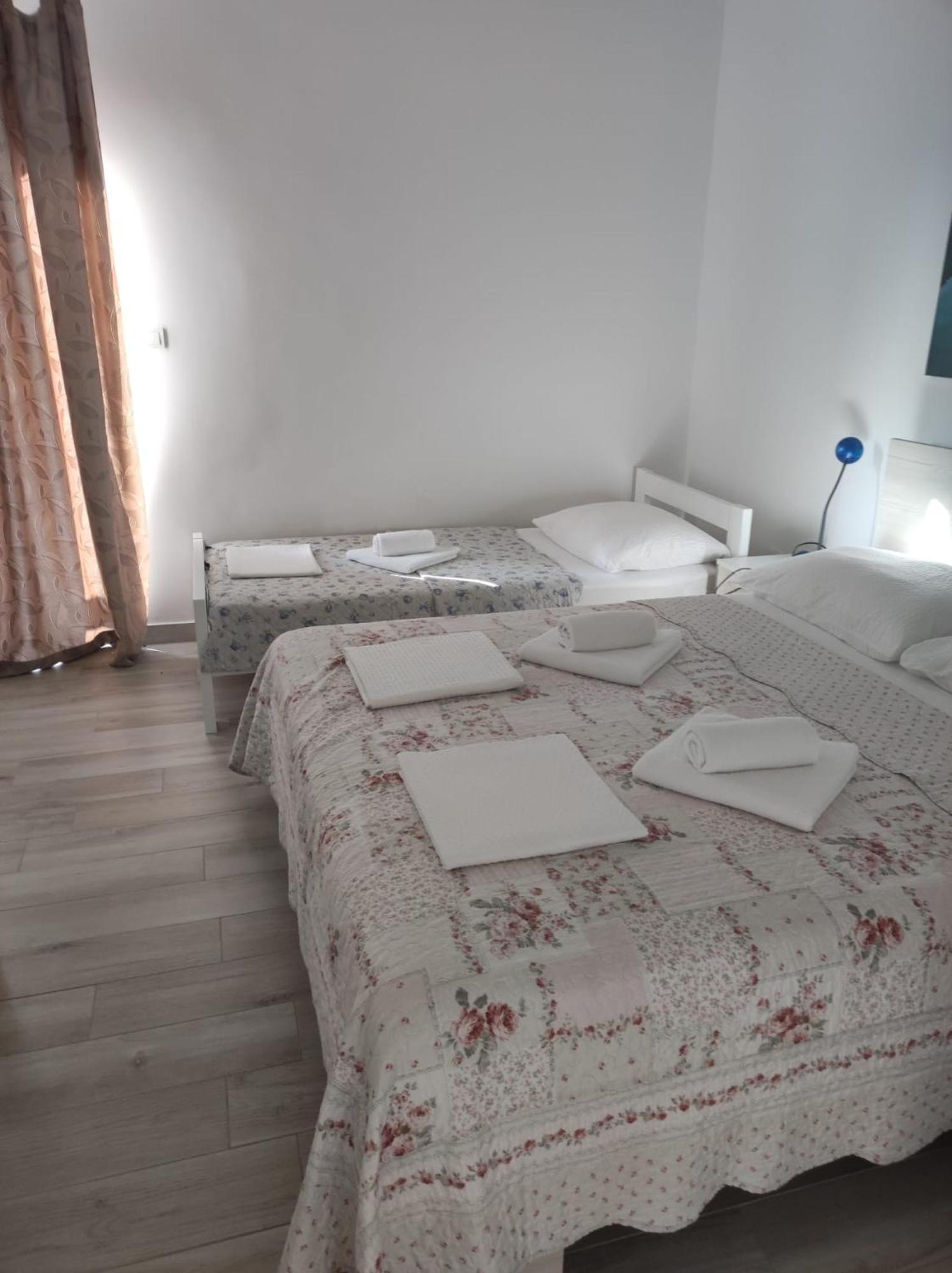 Gordana Apartmani Ljubač Exterior foto